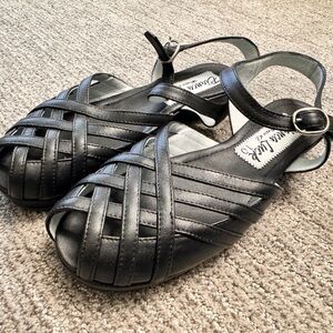 Bianca luck Golondrina 1.5in heel by size 10